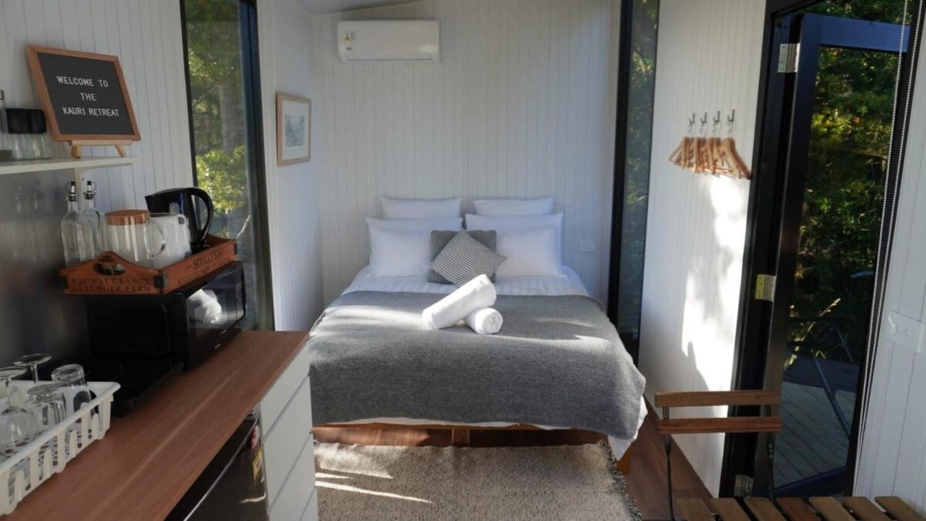 The Kauri Getaway By Tiny Away Villa Waitoki Kültér fotó