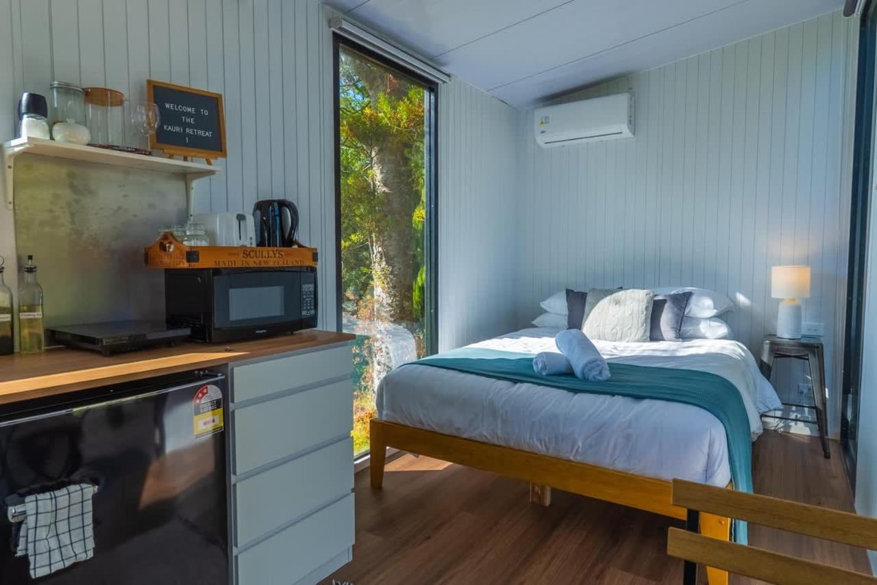 The Kauri Getaway By Tiny Away Villa Waitoki Kültér fotó